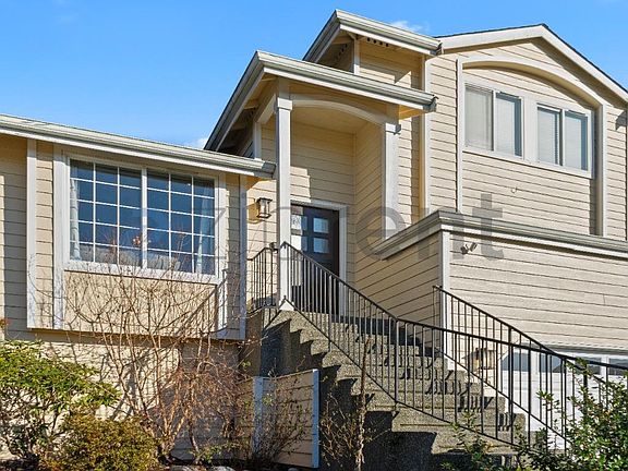 2nd image of 8115 77th Ave NE