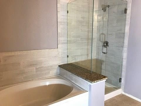 4th image of 3104 Savoy Ct