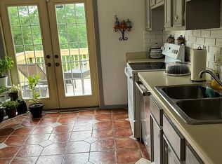 4222 Whitehall Cir, Roanoke, VA