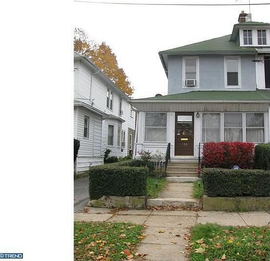 1st image of 130 Lexington Ave