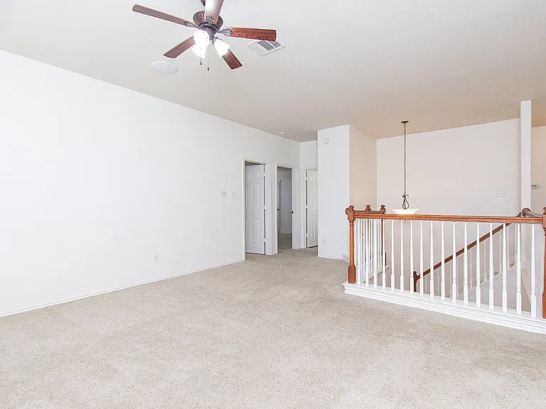 4902 Selenite Ct — Photo 15