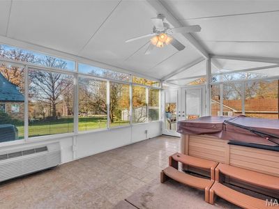 10211 Lookaway Dr, Saint Louis, MO, 63137