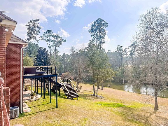 4th image of 494 Lake Juniper Rd