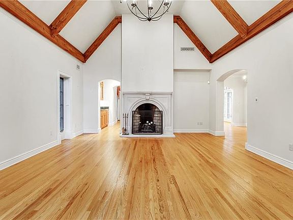 3rd image of 4310 Michel Ct