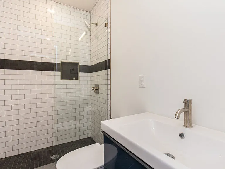 LUDLOW_4100 — Photo 67