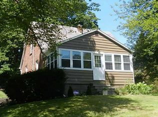 549 Deer Creek Rd, West Middlesex, PA 16159