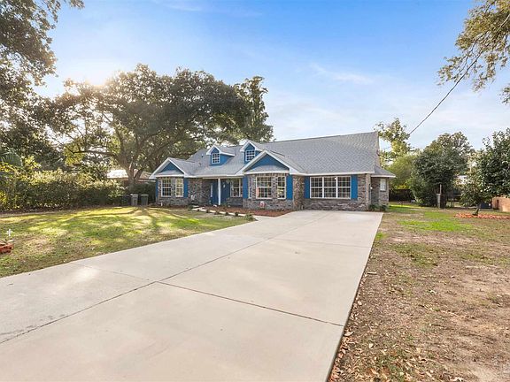 2nd image of 6315 White Oak Dr