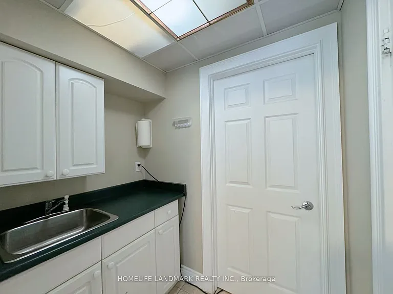 54 Bluewater Ct — Photo 14