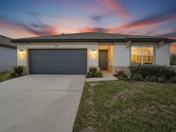 901 Golden Shiner Ave, Ruskin, FL 33570