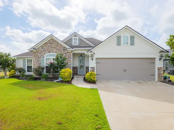 3912 Medieval Ct, Valdosta, GA 31605