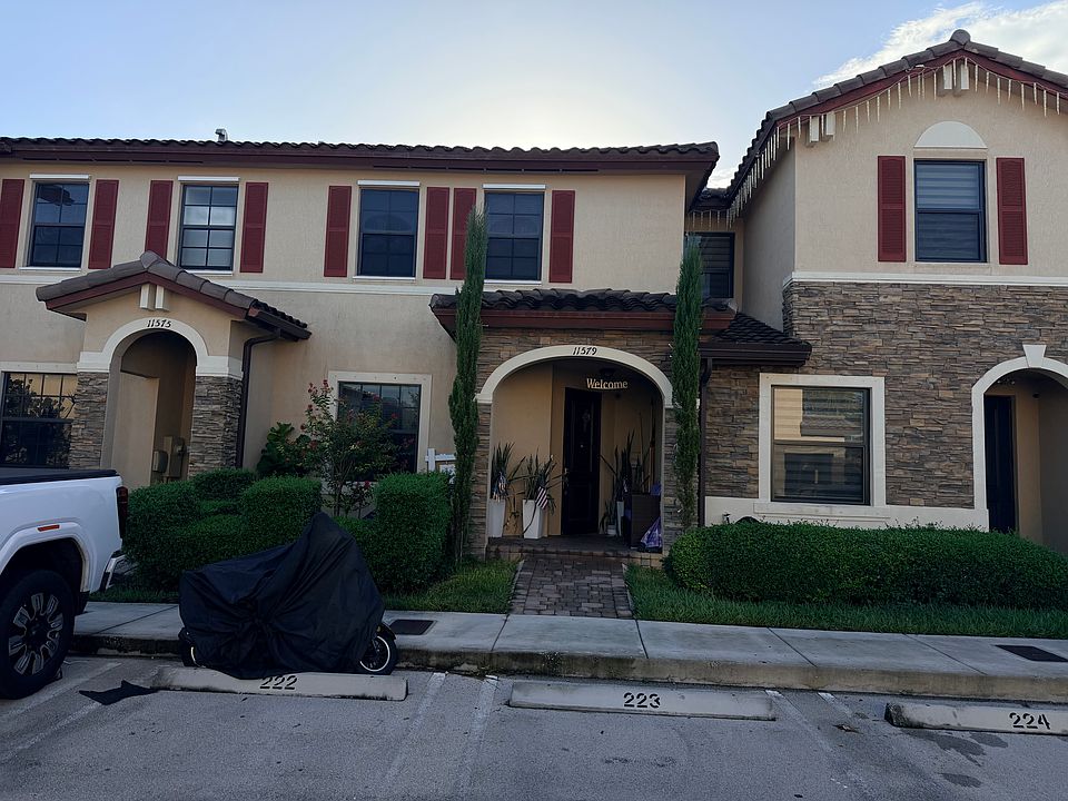 1st image of 11579 SW 150th Pl