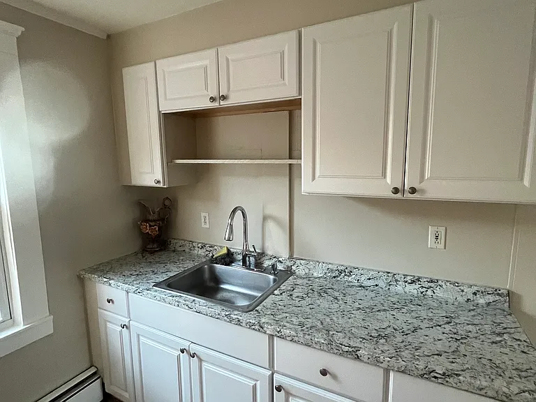 2 Park St #3 — Photo 2