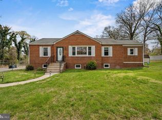 5304 Dogwood Dr, Temple Hills, MD 20748