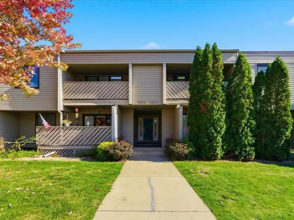 1036 Prairie Meadow Ct, Waterloo, IA 50701