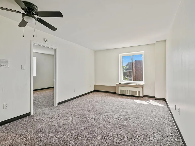 2500 Brownsville Road — Photo 3