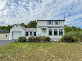 47 Barneyville Rd, Swansea, MA 02777