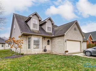 1408 Plum Creek Dr, Findlay, OH 45840