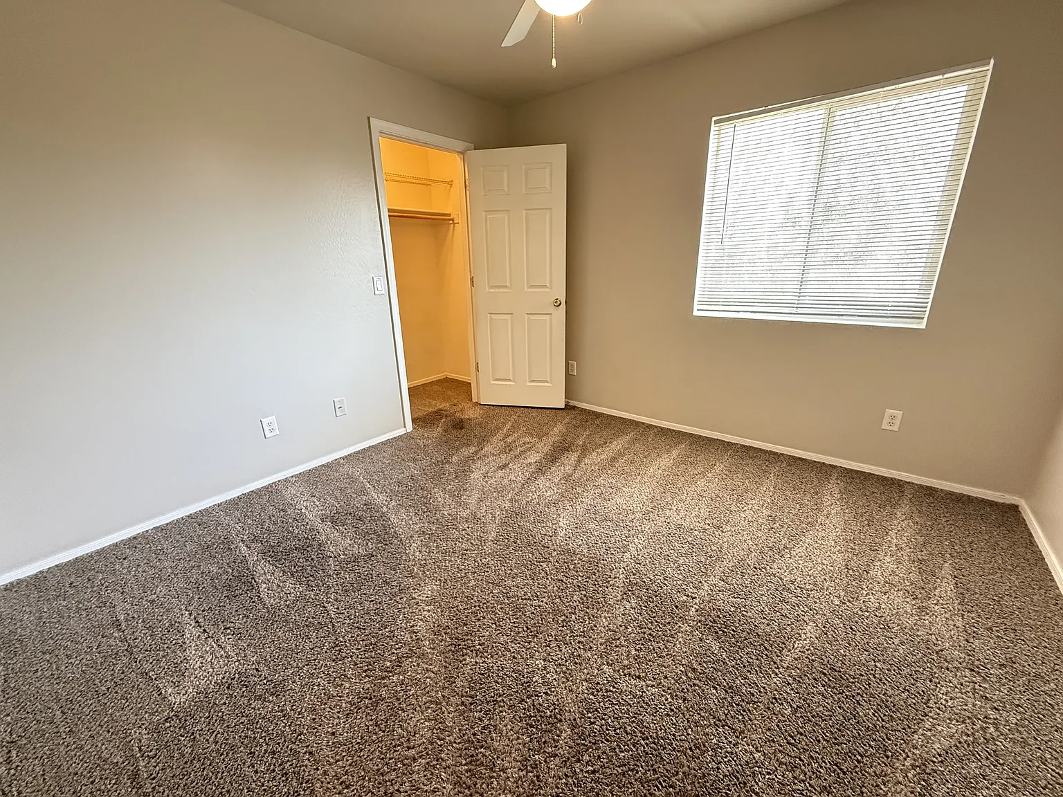 16015 N 30th St #123 Phoenix AZ 85032(HW) - 1 — Photo 4