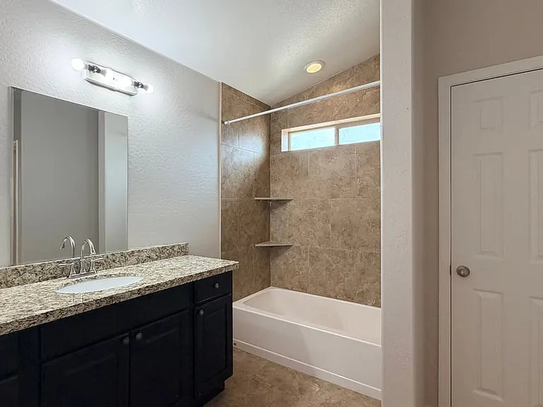 12941 W Bloomfield Rd — Photo 10