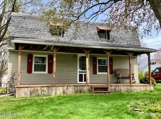 629 Gas Center Rd, Seward, PA