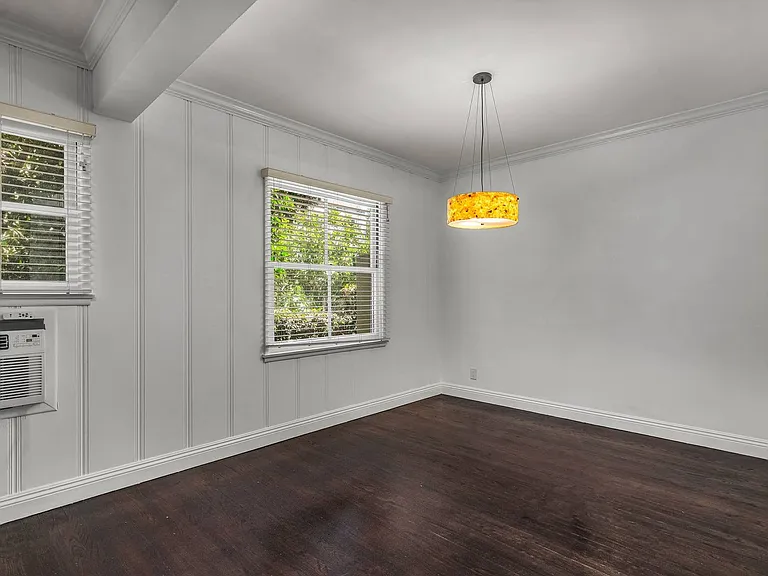 1032 Carol Dr #2 — Photo 6