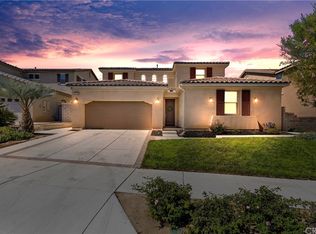 13364 Eaglebluff Ln, Corona, CA 92880