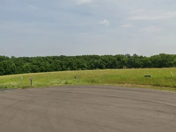 31 Country Club Ct #76, Lanark, IL 61046