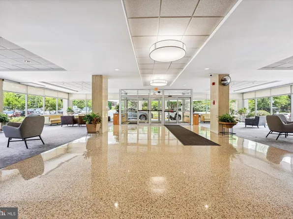 10500 Rockville Pike Unit 1102, Rockville, MD 20852