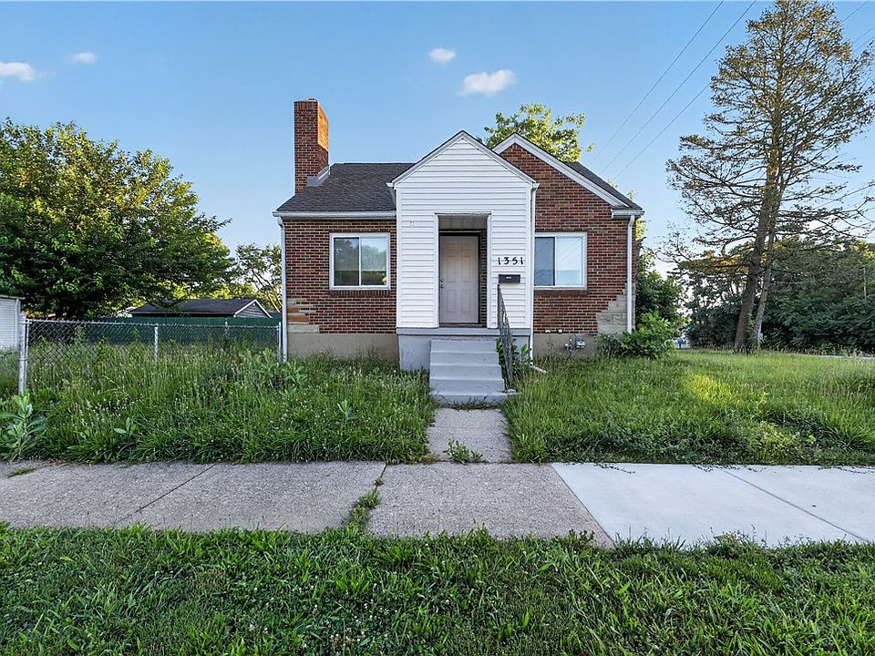 1st image of 1351 Oakdale Ave