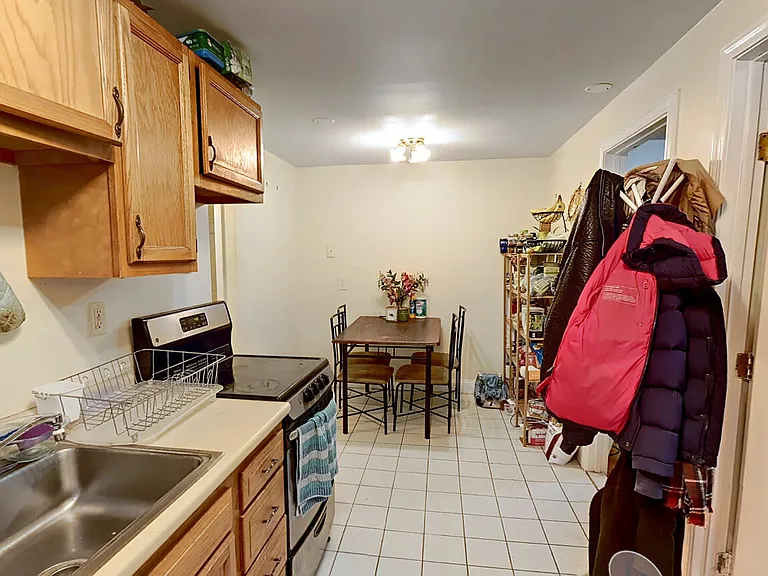 216 Freeman St #1 — Photo 2