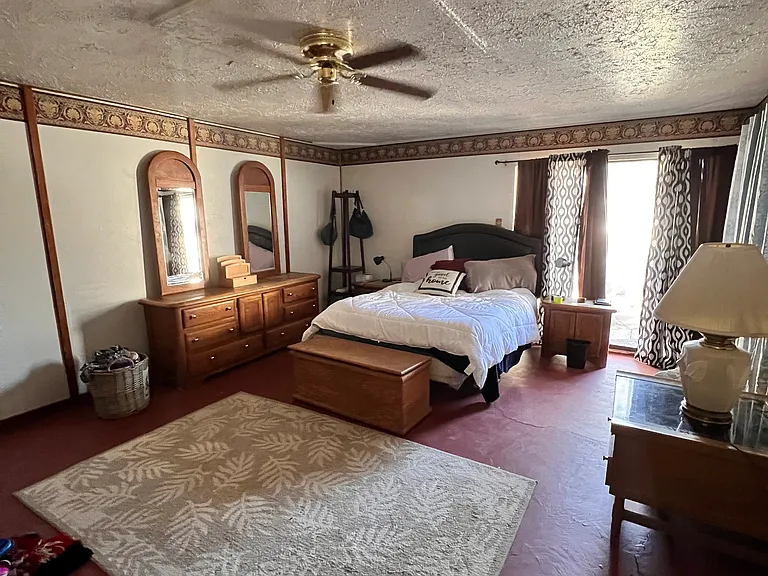 201 Cindy Ln — Photo 11