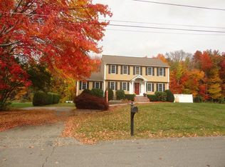 30 Chivas Cir, Tewksbury, MA 01876
