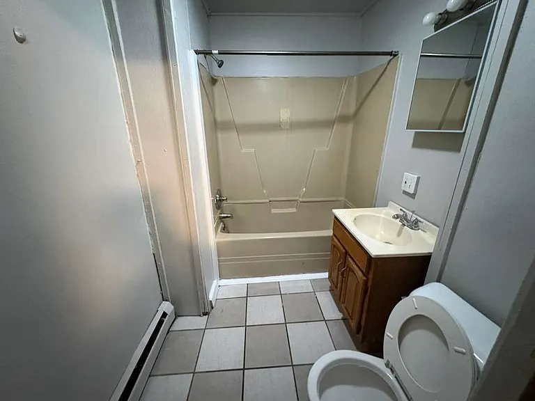 257 Elk St #1 — Photo 3