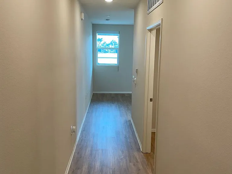 288 Center St. — Photo 6