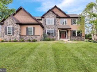 1405 Springhouse Rd, Sinking Spring, PA 19608