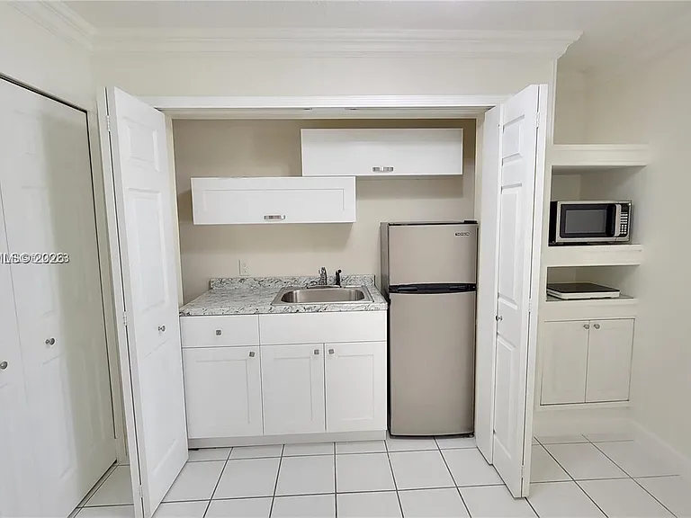 1057 NW 131st Ave #B — Photo 2