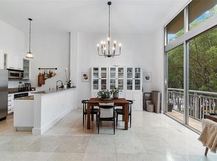 9055 SW 73rd Ct APT 205, Miami, FL 33156