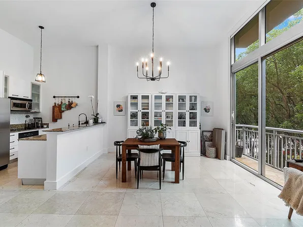 9055 SW 73rd Court #205, Miami, FL 33156