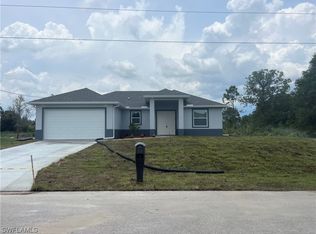 1902 W 14th St, Lehigh Acres, FL 33972