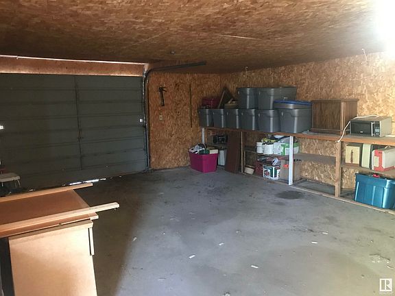 4th image of 4907 51st Ave