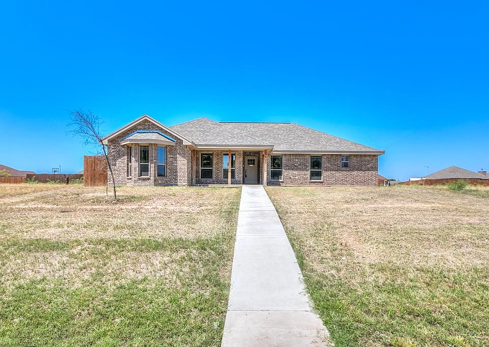 1st image of 1929 S Concho Dr