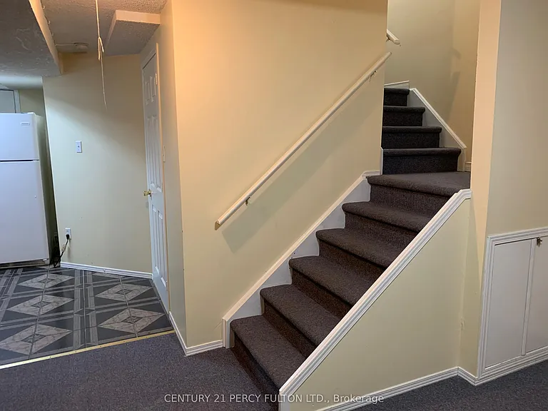 658 Wildgrass Rd — Photo 6