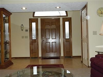 3rd image of 9125 Brandy Ct