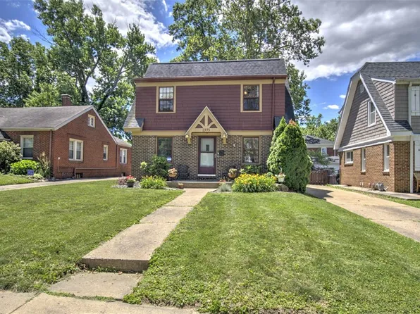 1975 W Forest Ave, Decatur, IL 62522