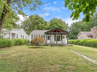 902 S Rogers Ave, Springfield, MO 65804