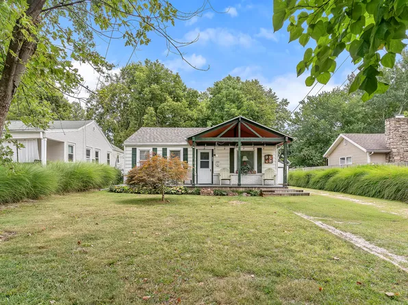 902 S Rogers Avenue, Springfield, MO 65804