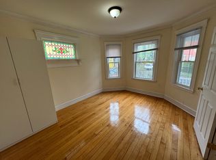 30-32 Walnut St #1, Arlington, MA 02476