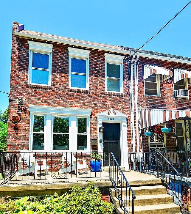 Exterior (Front)