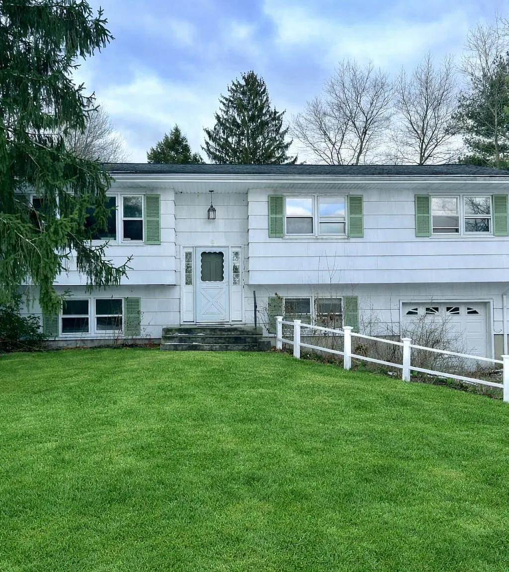4 bed, 1782 sqft, $3,450 — Photo 1