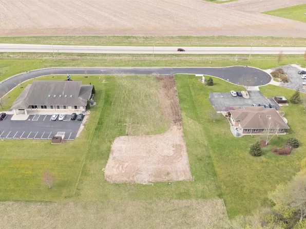 708 Katie Court #4, Cambridge, WI 53523